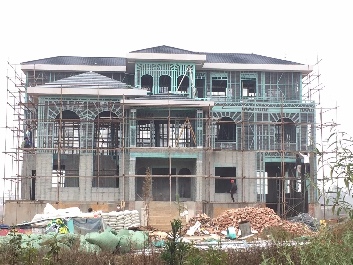 轻钢别墅泡沫混凝土墙体金属网模产品简介